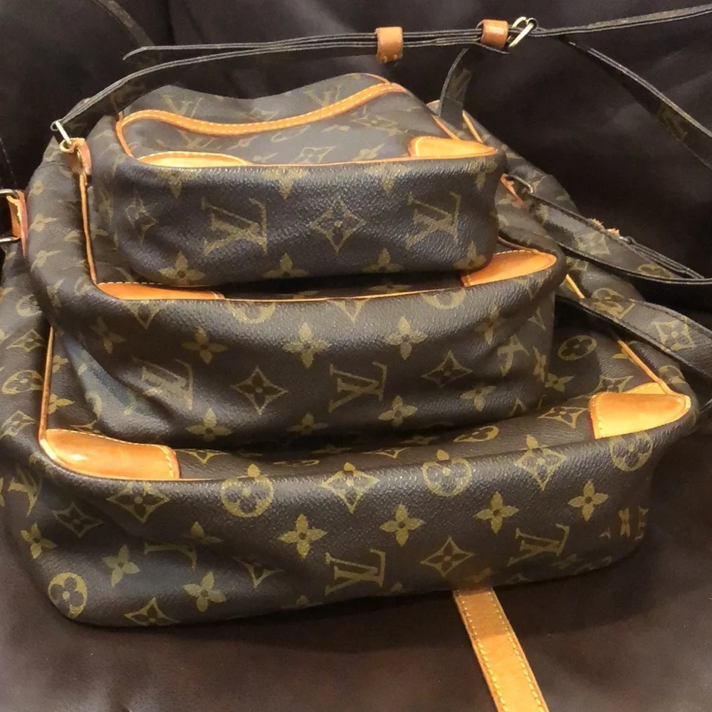 LOUIS VUITTON LV Danube Monogram Crossbody Messenger Bag PM / MM / GM Authentic